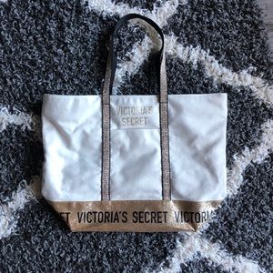 🌸Victoria’s Secret Glitter Tote🌸